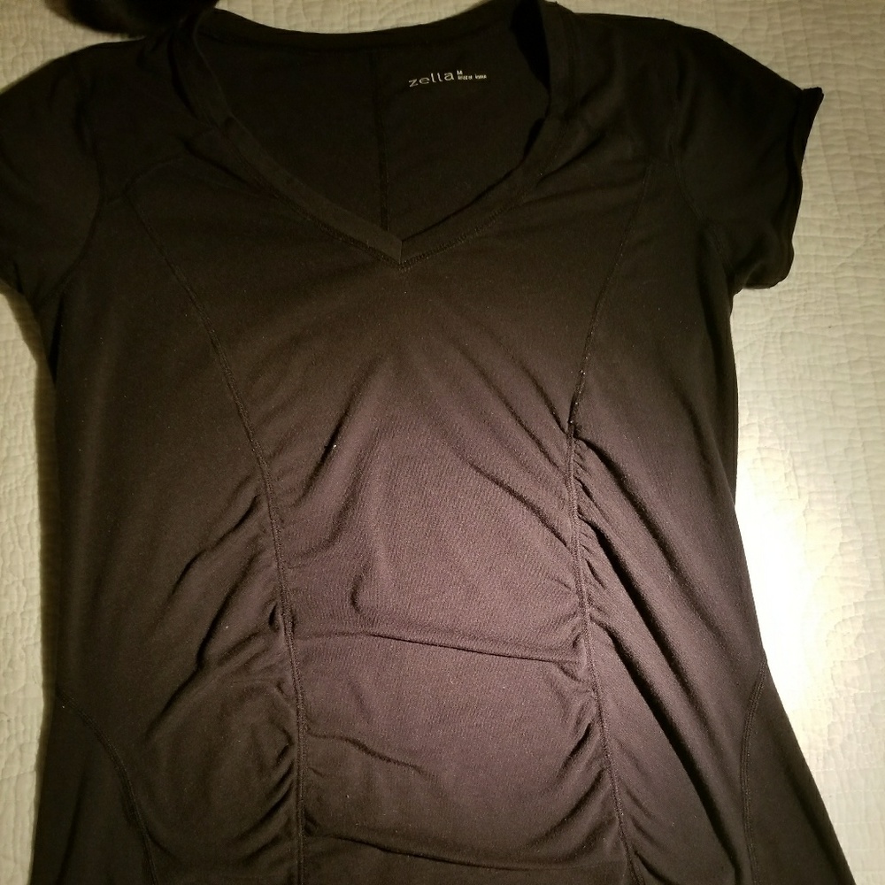 Black lined v neck shaping shirt